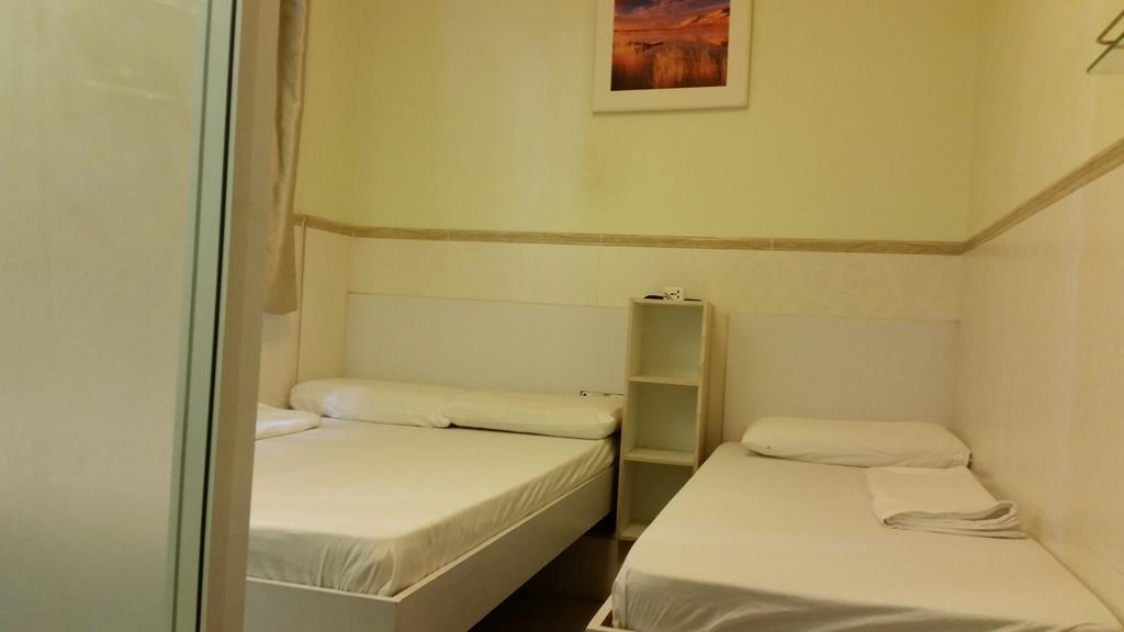 Li Cheng Guesthouse Hong Kong Ngoại thất bức ảnh